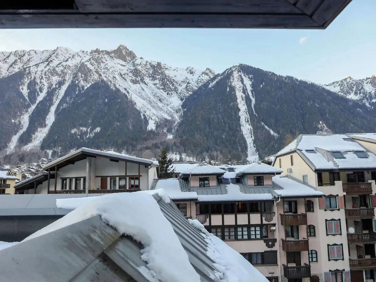 Apartment Le Chamois Blanc-3 By Interhome Chamonix