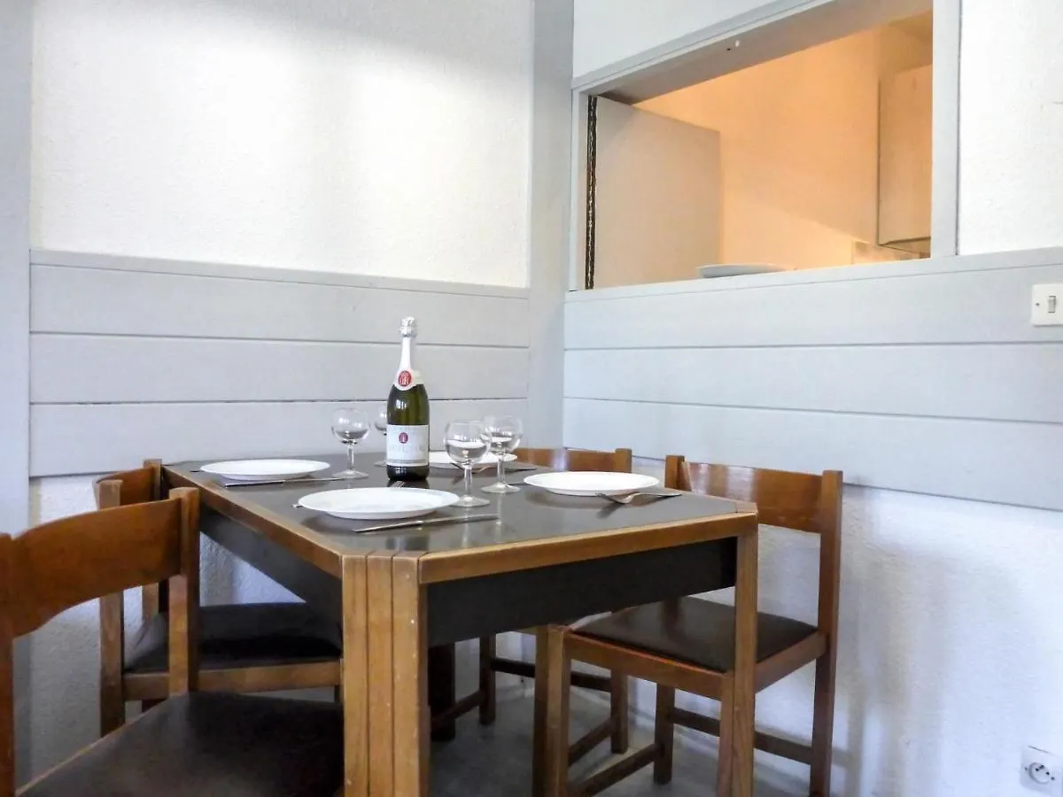 Apartment Le Chamois Blanc-3 By Interhome Chamonix
